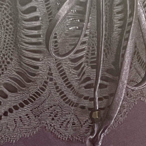 Carole Hochman Midnight women’s Sz M pajama top satin straps and lace front BLUE - Picture 5 of 8